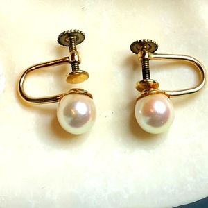 Vintage cultured pearl clip on earrings
